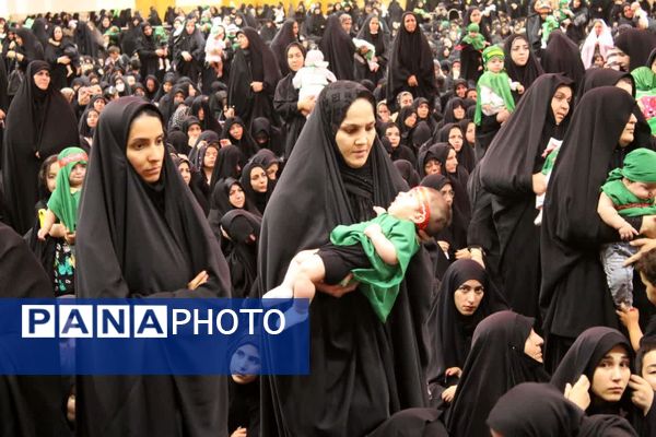 لالایی مادرانه در همنوایی با کودکان شهید