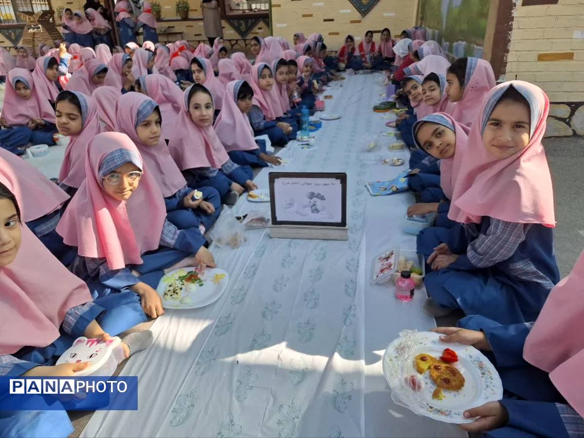 روز جهانی تخممرغ در دبستان شهید هادی آریایی