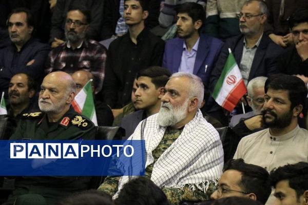 یادواره ملی شهدای دانشگاهی دفاع مقدس ۱۲ روزه در دانشگاه فردوسی مشهد (۲)