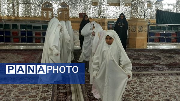 جشن «پروانه‌ها» و پرواز دختران نیایش در حرم رضوی