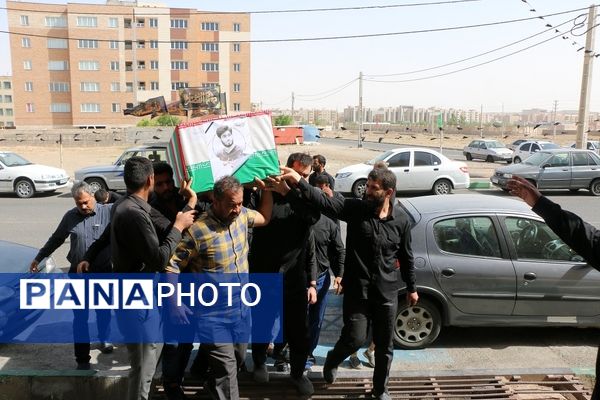 تشییع دانشجوی جهادگر «محمدحسین دریس»