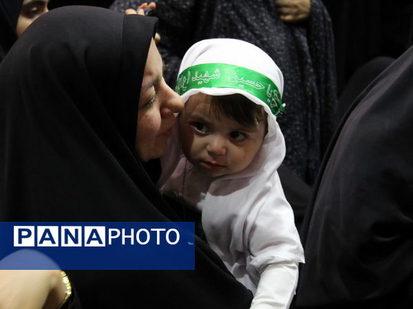 گهواره‌های عاشورایی و لالایی مادران همنوا با کودکان شهید