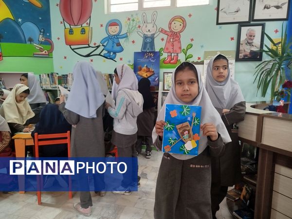 ساخت کتابچه‌های دست‌ساز در دبستان شهید نجفی فدافن