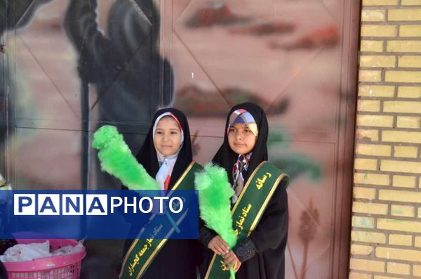 برگزاری نماز جمعه شهرستان گچساران به مناسبت هفته هلال احمر