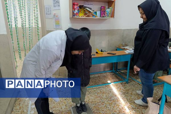 ارتقای آگاهی دانش‌آموزان آموزشگاه شهید رجایی با آموزش‌های سلامت و ایمنی زلزله