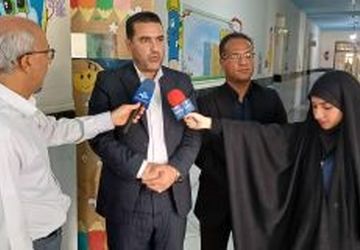 ثبت نام کلاس اولی ها  در شهر برازجان