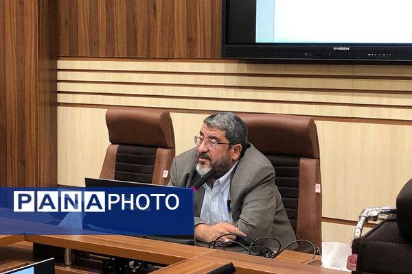 برگزاری کارگاه آموزشی با موضوع جهاد تبیین در ناحیه دو شهرری 