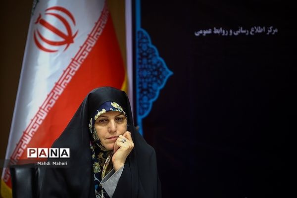 جلسه ستاد عالی تشکیلاتی گسترش و ارتقاء فعالیت های تربیت بدنی و ورزش دانش آموزان دختر کشور