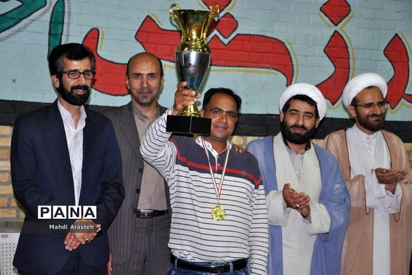 مسابقات فوتسال جام رمضان خوسف