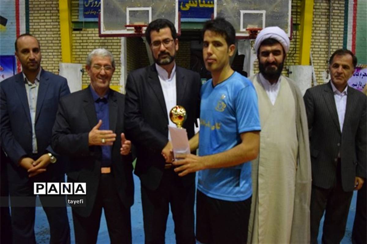 بهار قهرمان مسابقات فوتسال جام رمضان چناران شد
