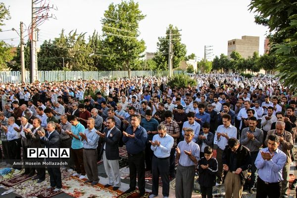 اقامه نماز عید سعید فطر در ارومیه