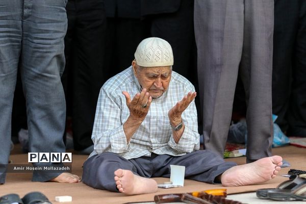 اقامه نماز عید سعید فطر در ارومیه