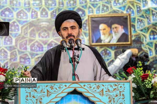 اقامه نماز عید سعید فطر در ارومیه