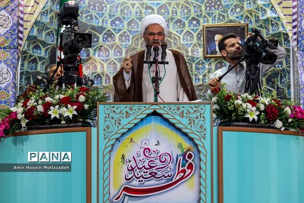 اقامه نماز عید سعید فطر در ارومیه