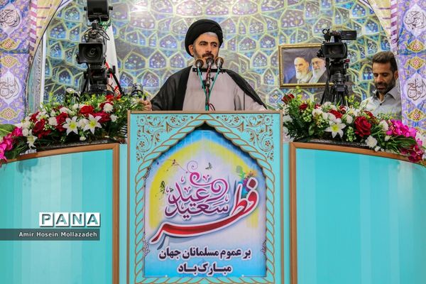 اقامه نماز عید سعید فطر در ارومیه