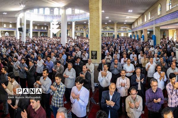 اقامه نماز عید سعید فطر در ارومیه