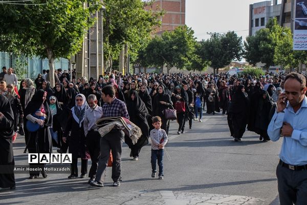 اقامه نماز عید سعید فطر در ارومیه