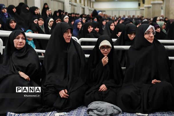 دیدار مسئولان نظام و سفرای کشورهای اسلامی با رهبر معظم انقلاب