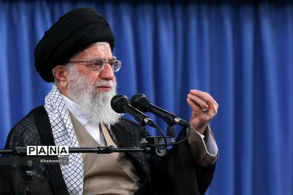 دیدار مسئولان نظام و سفرای کشورهای اسلامی با رهبر معظم انقلاب