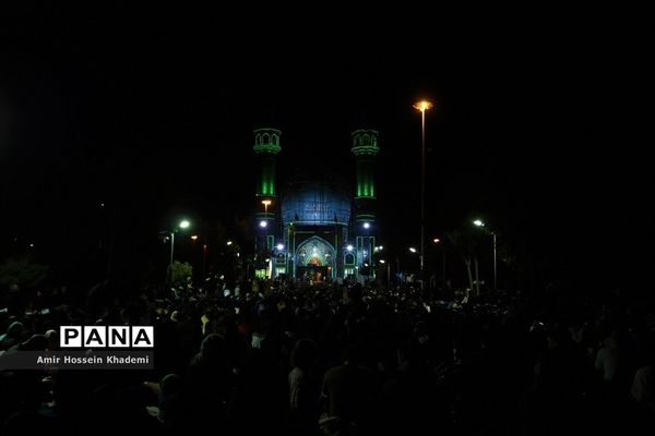احیای شب بیست و سوم ماه رمضان در امامزادگان کرج