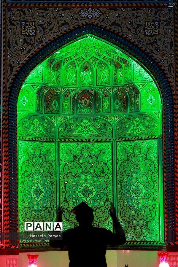 احیای شب بیست و سوم ماه رمضان در مسجد جامع جماران