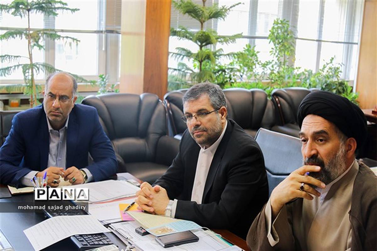 سومین جلسه کمیته همکاری  حوزه علمیه و آموزش و پرورش شهر تهران