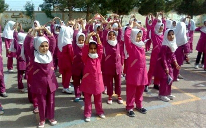 عضو فراکسیون زنان: دانش‌آموزان  دختر برای انجام فعالیت‌های بدنی در مدارس با محدودیت رو به رو هستند