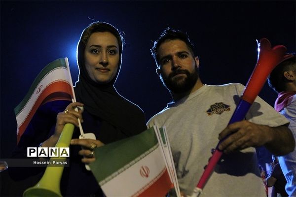 استقبال مردمی از ورود تیم ملی  به ایران