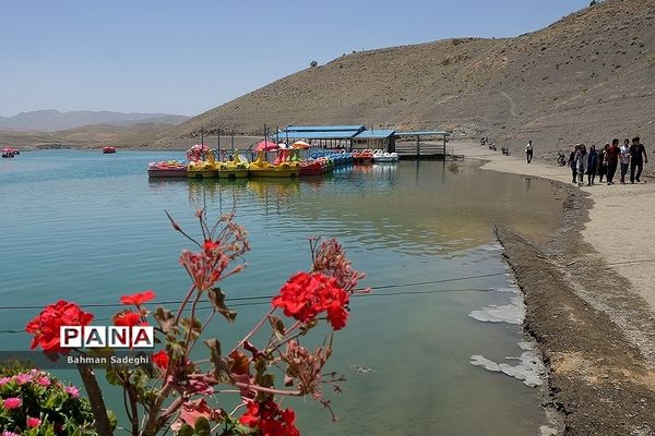 دهکده تفریحی چادگان