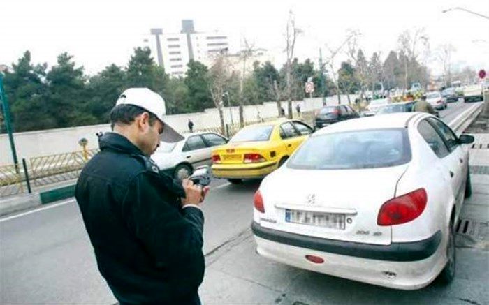 رانندگان تهرانی بیشتر در چه ساعاتی مرتکب تخلف می‌شوند؟