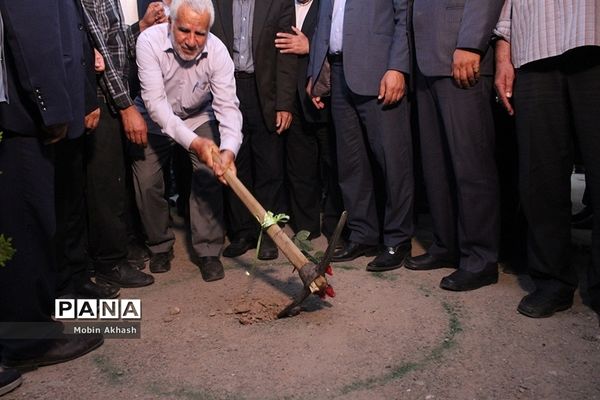 آیین آغاز عملیات اجرایی طرح ساماندهی مزارشهدای شنب غازان تبریز