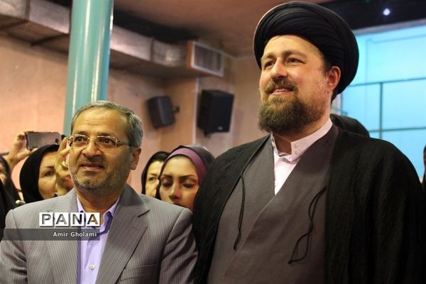 دیدار برگزیدگان کنگره ملی پرسش مهرهجدهم با سید حسن خمینی