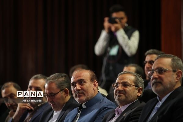 مراسم اختتامیه کنگره پرسش مهر رئیس جمهوری