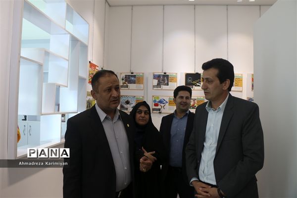 افتتاحیه نمایشگاه  مبارزه با مواد مخدر و رفتارهای پرخطر