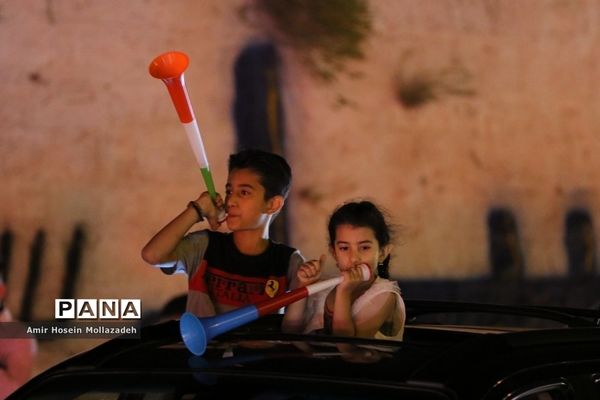 شادی مردم ارومیه پس از آخرین بازی ایران در جام جهانی
