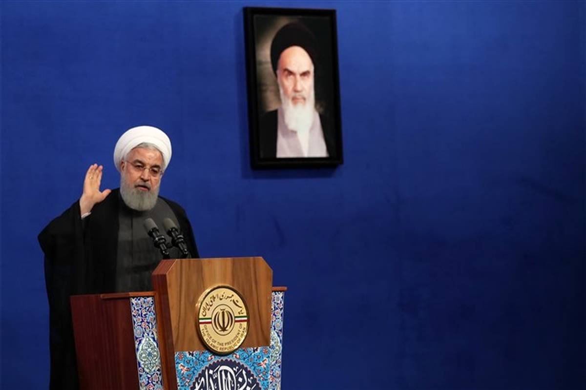روحانی: بار اقتصاد بر دوش هر سه قوه است