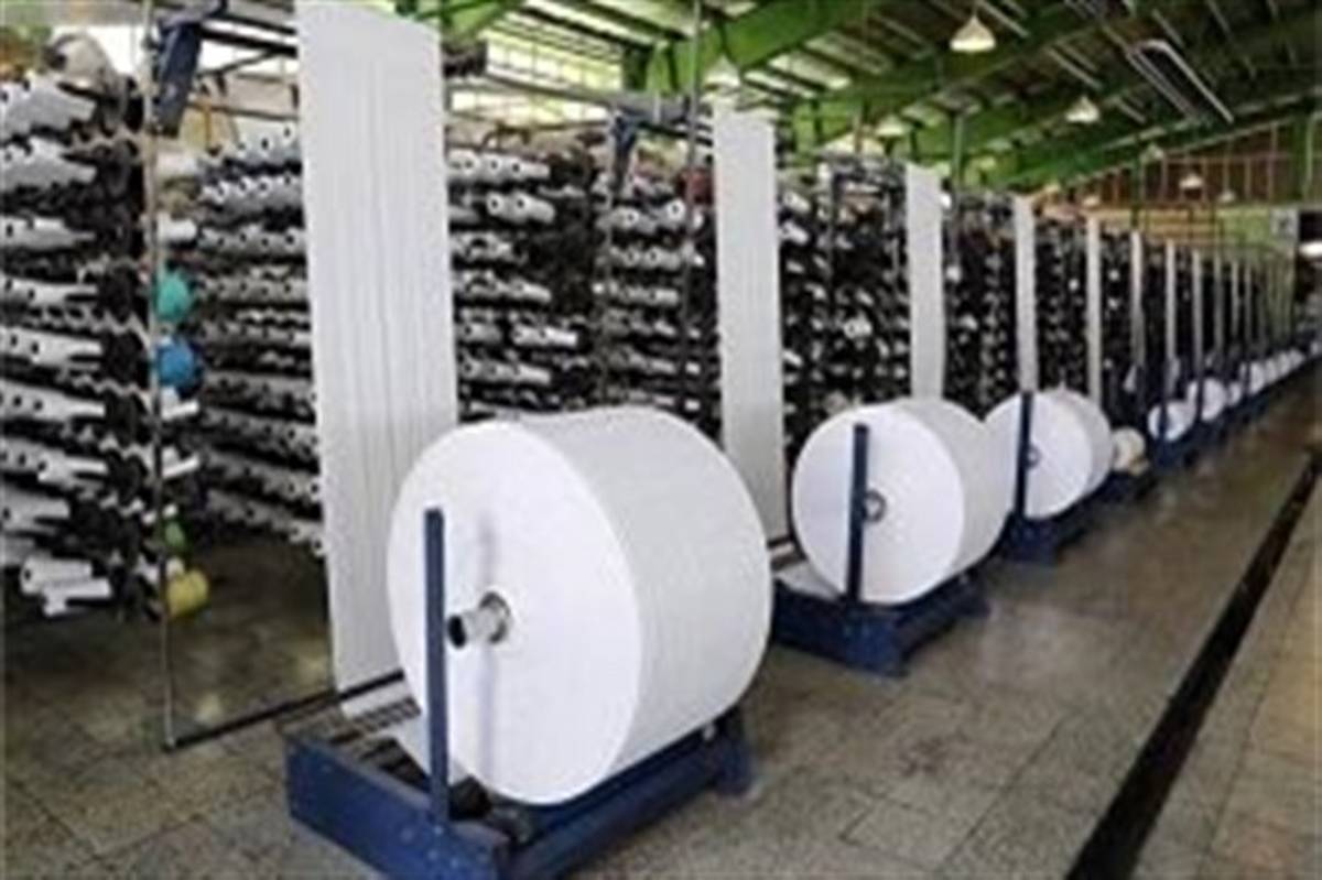 کارخانه نساجی آرتا زرین تجارت ظرفیت اشتغال ۶ هزار نفر را دارد