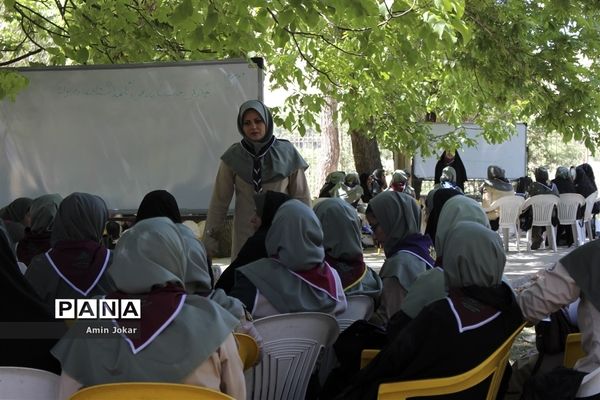 نشست عمومی دبیران مجامع سازمان دانش آموزی فارس