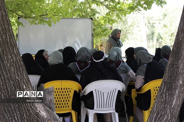 نشست عمومی دبیران مجامع سازمان دانش آموزی فارس