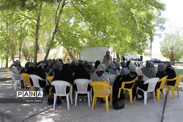 نشست عمومی دبیران مجامع سازمان دانش آموزی فارس