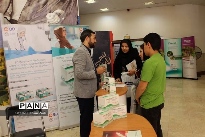 اولین همایش آموزشی دیابت، چاقی و تیروئید پزشکان غرب استان تهران در اسلامشهر