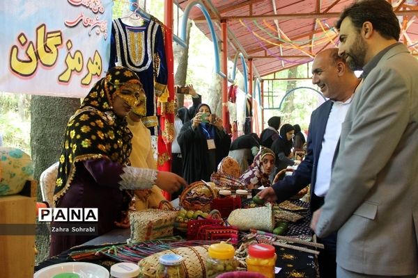 دومین روز از حضور دانش‌آموزان دختر مناطق مرزی در اردوگاه شهید با هنر تهران