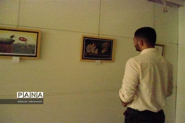 نمایشگاه گروهی کاریکاتور