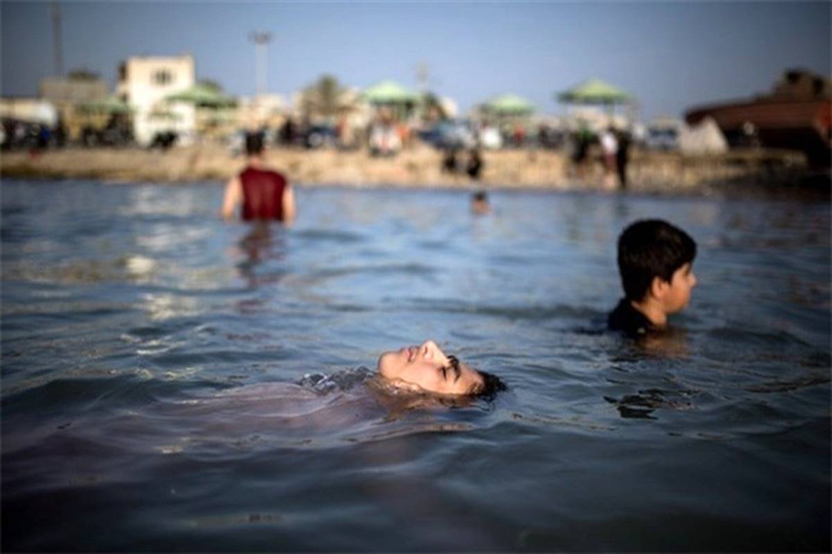 شنا کردن در ساحل مازندران ممنوع شد!