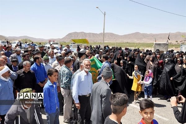 حضور خادمان حرم مطهر امام رضا (ع) درروستای افین شهرستان زیرکوه