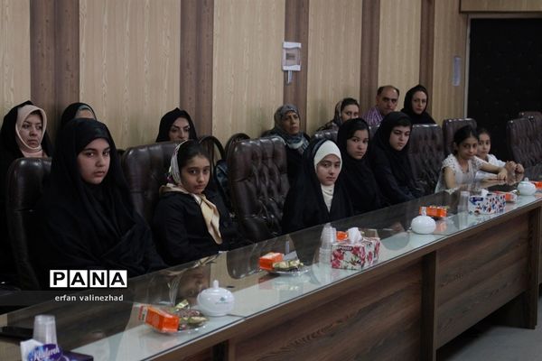 مراسم تجلیل از منتخبین مرحله استانی مسابقات ساخت و پرواز گلایدر