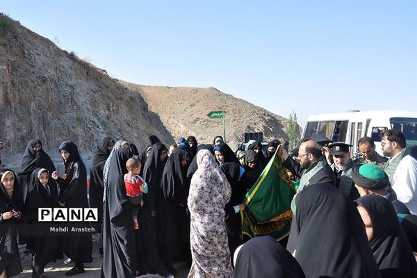 کاروان زیرسایه خورشید درآستان مقدس امام زاده سید مرتضی روستای سیدان شهرستان درمیان