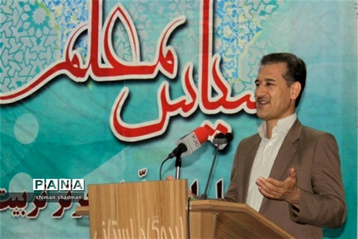 مدیرکل آموزش و پرورش کردستان :  عامل اصلی موفقیت های ورزش دانش آموزی کردستان  معلمان تربیت بدنی هستند