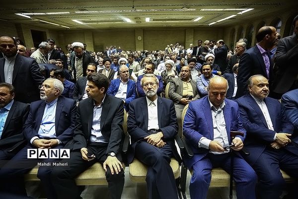 مراسم ختم پدر «وحید حقانیان»