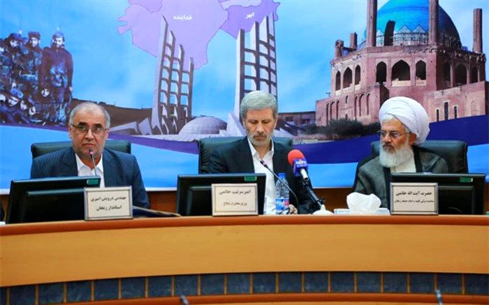 وزیر دفاع: ایران تسلیم فشارهای دشمنان نمی شود